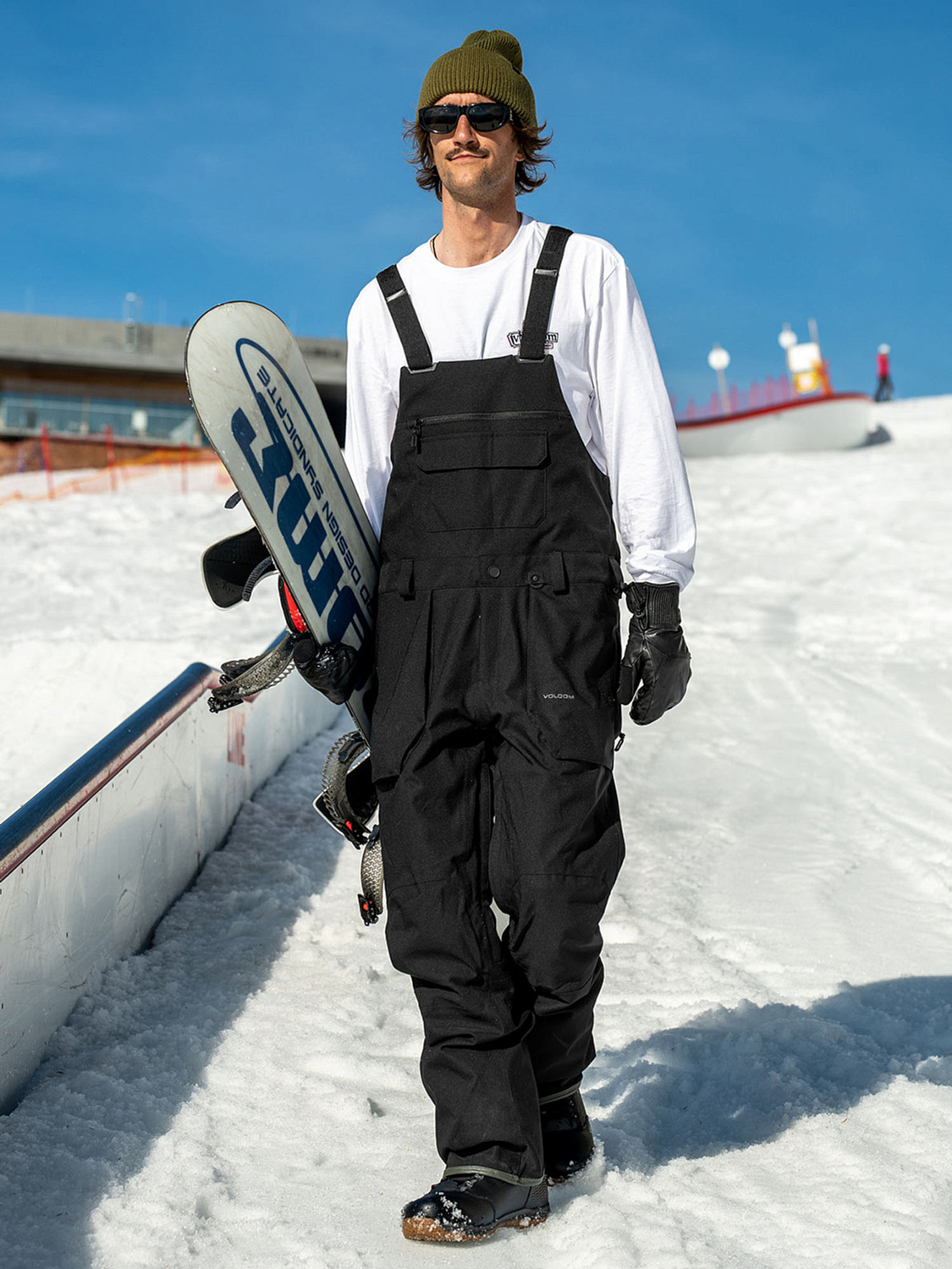 Полукомбинезон сноубордический Volcom Roan Bib Overall Black от магазина Streetlab74